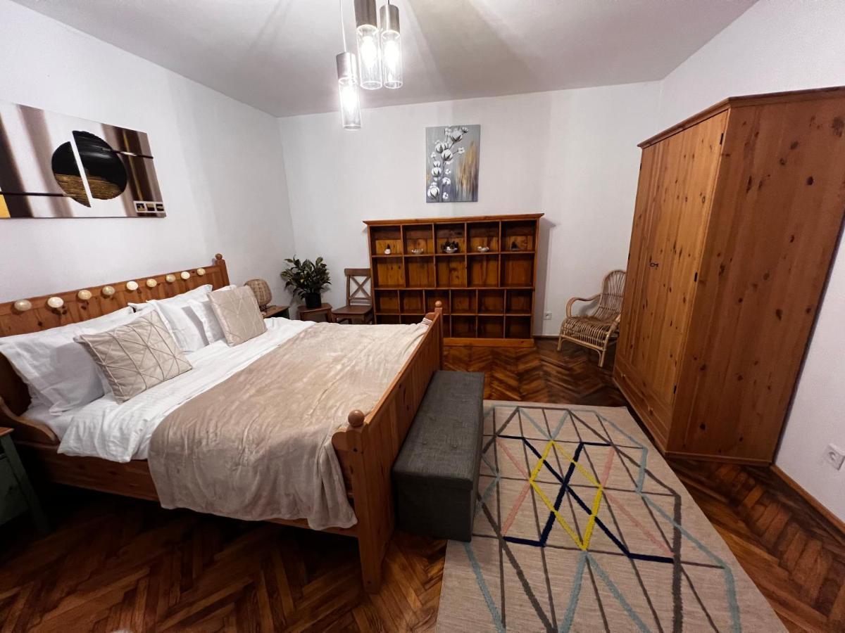 Eden Garden Apartman Brassó Kültér fotó